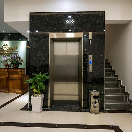 Ny Ka Smy Hotel Phnom-Penh Buitenkant foto